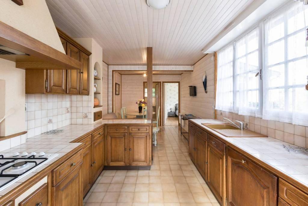 St Malo Maison Avec Jardin Proche Gare Plage Intramuros Chien Admis Parking Gratuit サン・マロ エクステリア 写真